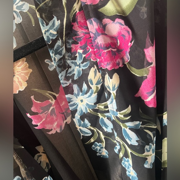 Rachel Zoe Kimono. One size fits all. - Picture 3 of 5